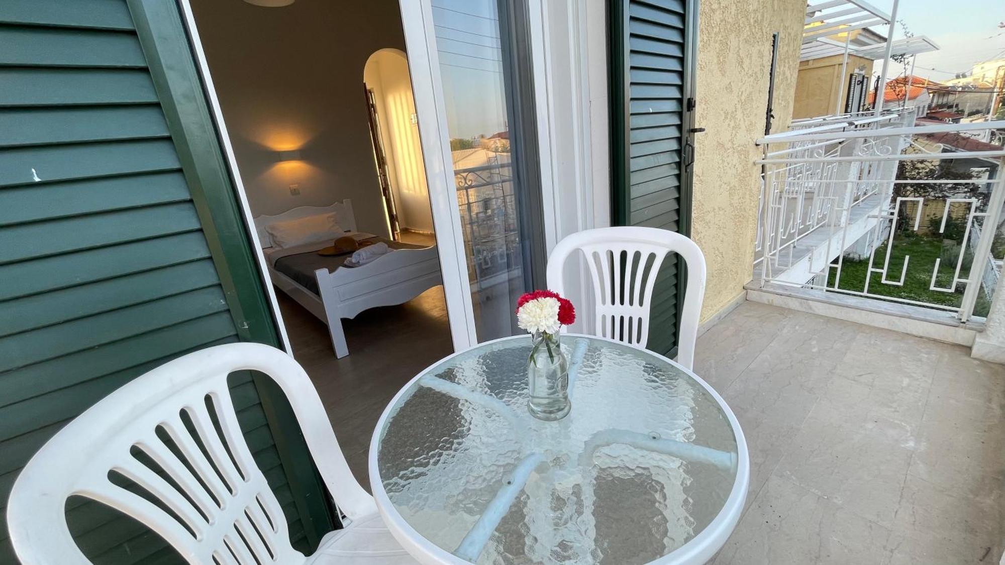 Kavos Aparthotel Екстер'єр фото